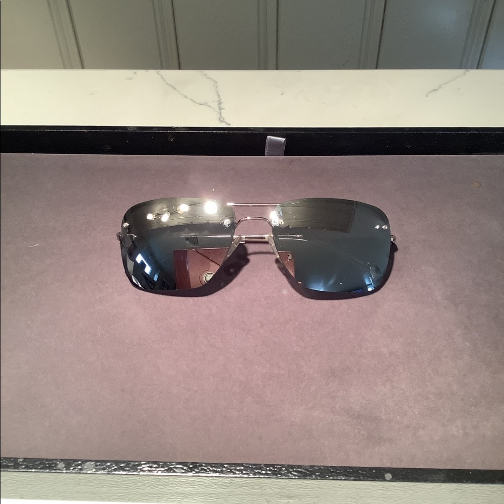 Mirrored ck Calvin Klein silver sunglasses